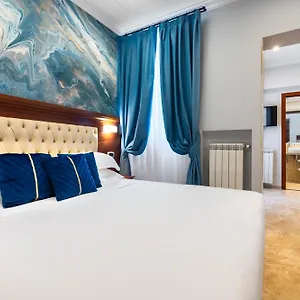 Esposizione Luxury 3*, Rom Italien